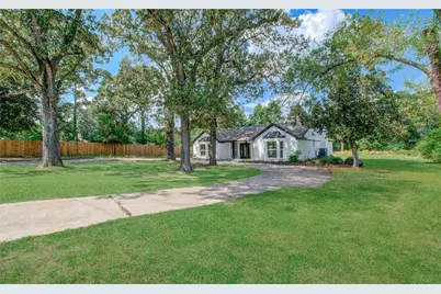 1602 Baker Drive, Tomball, TX 77375 - Photo 2