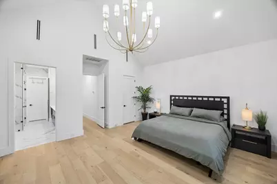 209 W 10th 1/2 Street, Houston, TX 77008 - Photo 12