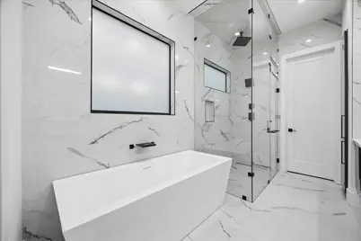 209 W 10th 1/2 Street, Houston, TX 77008 - Photo 14