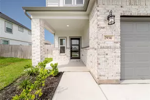 2934 Godric Hollow Ln., Rosenberg, TX 77471 - Photo 2