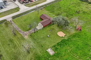 1839 W Henderson Rd, Angleton, TX 77515 - Photo 36