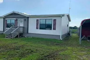 112 Terri Dr, Collinsville, TX 76233 - Photo 2