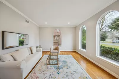 5201 Grand Lake, Bellaire, TX 77401 - Photo 4