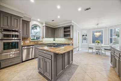 5201 Grand Lake, Bellaire, TX 77401 - Photo 14