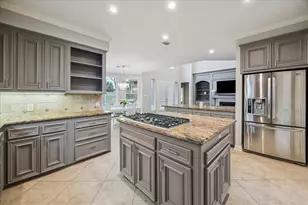 5201 Grand Lake, Bellaire, TX 77401 - Photo 12