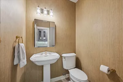 5201 Grand Lake, Bellaire, TX 77401 - Photo 16