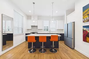 2711 Clinton Dr, Houston, TX 77020 - Photo 4