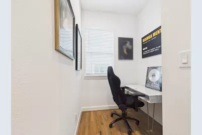 2711 Clinton Drive, Houston, TX 77020 - Photo 14