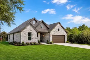 513 Oleander St, Waller, TX 77484 - Photo 1