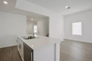 21811 Carpineti Ln, New Caney, TX 77357 - Photo 14