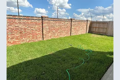 788 Lake Lacosta Drive, Katy, TX 77493 - Photo 18
