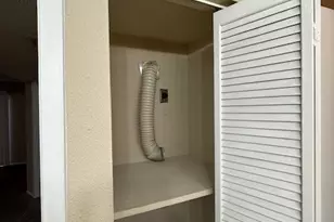 10555 Turtlewood Ct Ct, Houston, TX 77072 - Photo 12