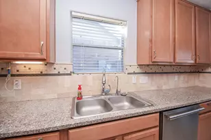 8502 Parapet Pl, Rosharon, TX 77583 - Photo 14