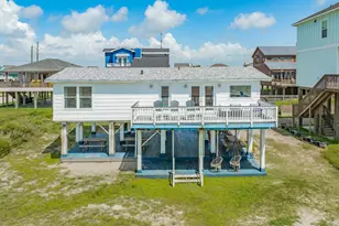 23114 Gulf Dr, Galveston, TX 77554 - Photo 2