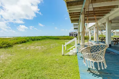 23114 Gulf Drive, Galveston, TX 77554 - Photo 10