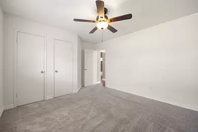 4754 Widerop Lane, Friendswood, TX 77546 - Photo 20