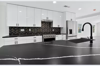 1906 Sunny Brook Drive, Austin, TX 78723 - Photo 4