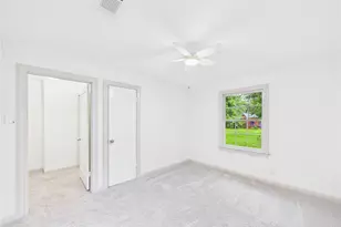 2610 S Crockett St, La Marque, TX 77568 - Photo 24