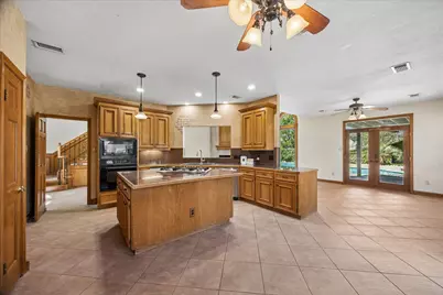 1835 Raintree Circle, Seabrook, TX 77586 - Photo 8