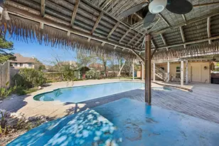 1835 Raintree Cir, Seabrook, TX 77586 - Photo 34