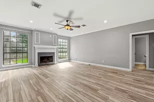 18606 Candlechase Dr, Spring, TX 77388 - Photo 10