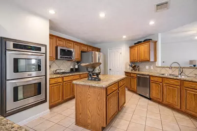 410 Scarlet Sage Drive, League City, TX 77573 - Photo 12