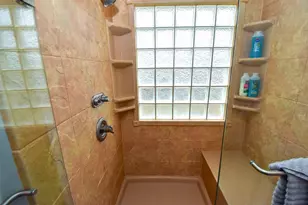 11007 Shumard Oak Ct, Houston, TX 77065 - Photo 16