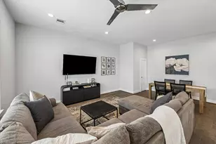 2310 Langston St, Houston, TX 77007 - Photo 10