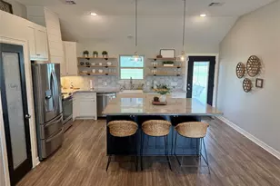 1056 Angus Trail, Angleton, TX 77515 - Photo 16