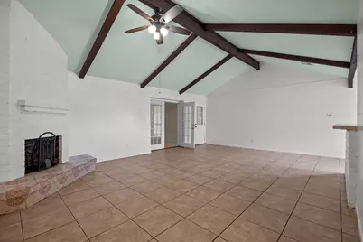 6619 Indian Lake Drive, Houston, TX 77489 - Photo 4