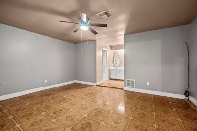 6619 Indian Lake Drive, Houston, TX 77489 - Photo 12