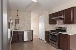 11807 Dellfern Ct, Houston, TX 77035 - Photo 4