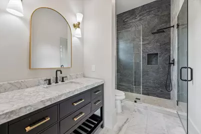 7203 Tickner Street, Houston, TX 77055 - Photo 34