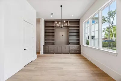 7203 Tickner Street, Houston, TX 77055 - Photo 6