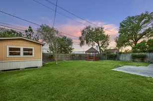 9813 Pine Lake Dr, Houston, TX 77055 - Photo 22