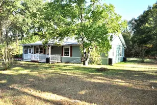 208 Blue Lake Dr, Huffman, TX 77336 - Photo 2