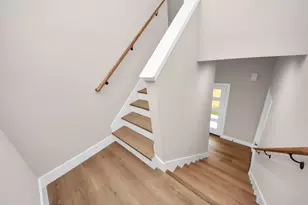 7542 Charlie St, Houston, TX 77088 - Photo 8