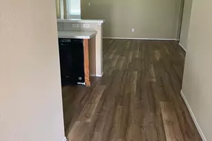 8714 Sunset Pond Dr, Tomball, TX 77375 - Photo 2