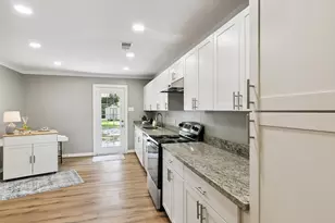 1606 Oaks Dr, Pasadena, TX 77502 - Photo 10