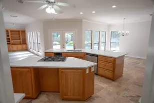 114 Rosewood St, Lake Jackson, TX 77566 - Photo 14