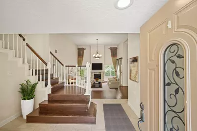 1641 Beaconshire Road, Houston, TX 77077 - Photo 6