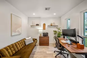 10735 Lynbrook Dr, Houston, TX 77042 - Photo 10