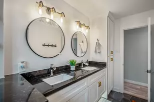 10735 Lynbrook Dr, Houston, TX 77042 - Photo 32