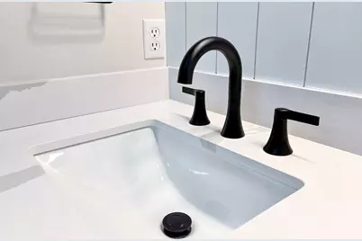 10 Oak Creek Drive, Huntsville, TX 77340 - Photo 22