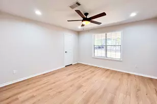 10 Oak Creek Dr, Huntsville, TX 77340 - Photo 24