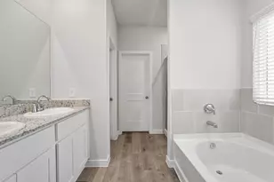 11938 Wisteria Mdws Dr, Willis, TX 77318 - Photo 14