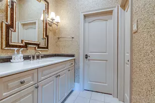 11527 Green Oaks Dr, Houston, TX 77024 - Photo 30