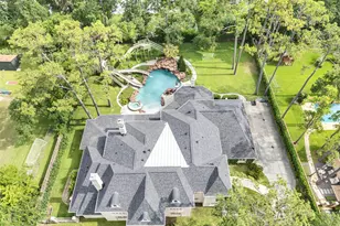 11527 Green Oaks Dr, Houston, TX 77024 - Photo 48