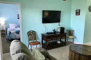 7000 Seawall Blvd, Galveston, TX 77551 - Photo 16