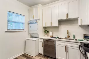 2410 Truxillo St, Houston, TX 77004 - Photo 26